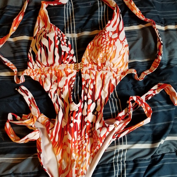 Other - 1piece orange and yellow bathingsuit